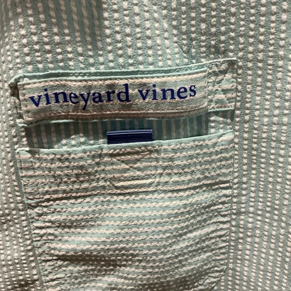 Vineyard Vines Performance Harbor tunic top seersucker stripe sz 12 - Picture 3 of 4